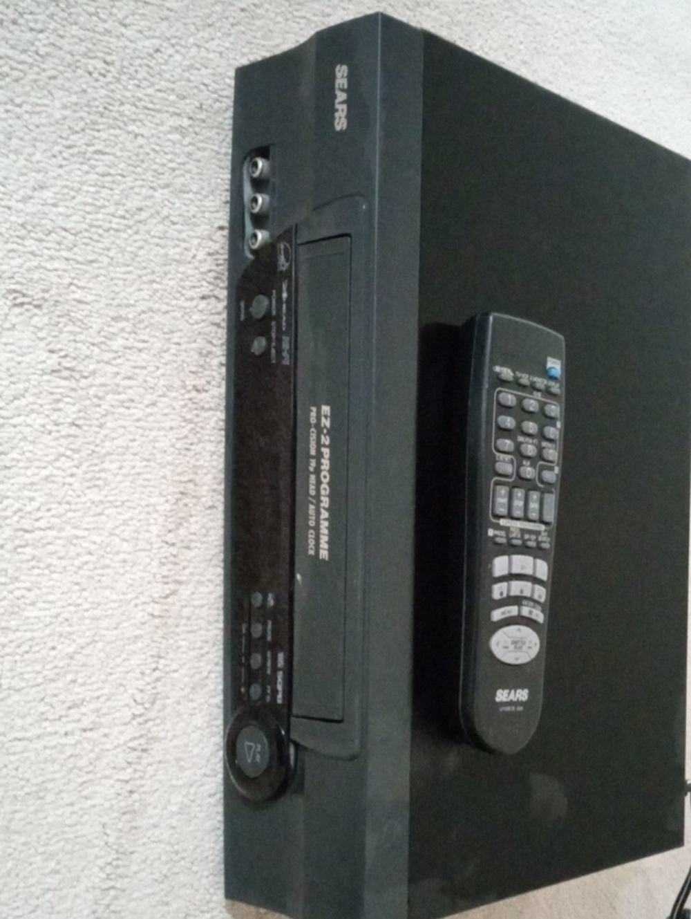 VCR - Picture 2 of 4